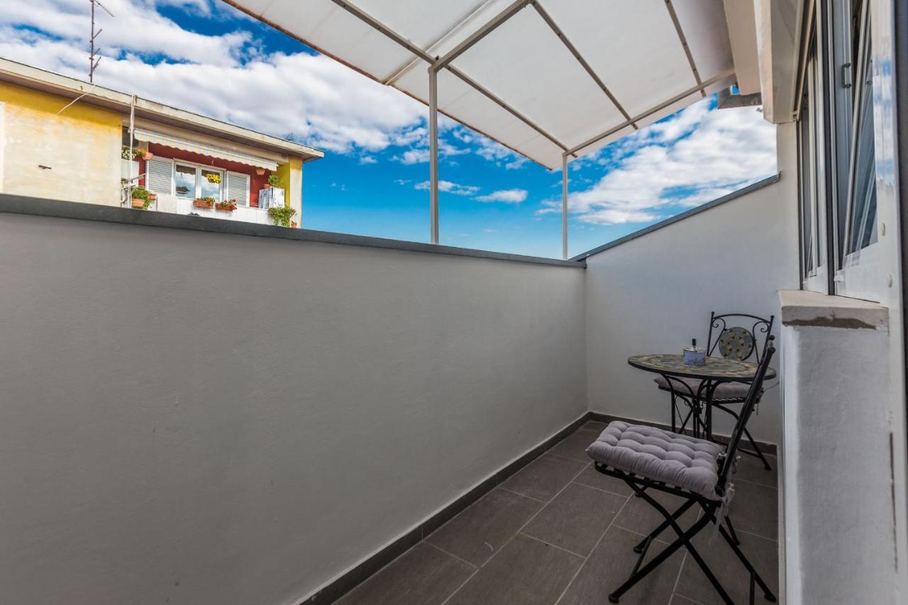 Kuki apartment with balcony Zadar Bagian luar foto
